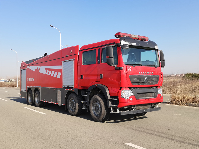 豪沃前四后八水罐消防車(chē)（18噸）圖片